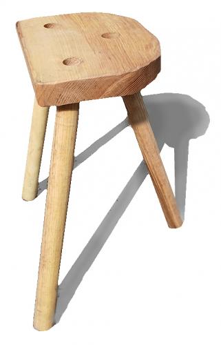 Dreibeinhocker Esche